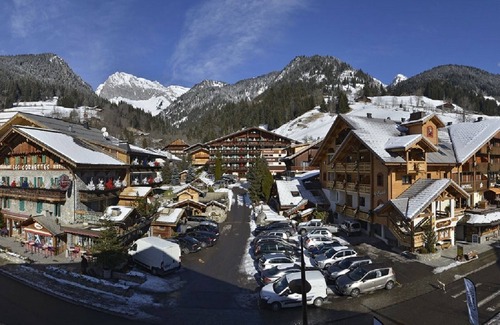 La Chapelle-d'Abondance Apartment | Apartment in the village center