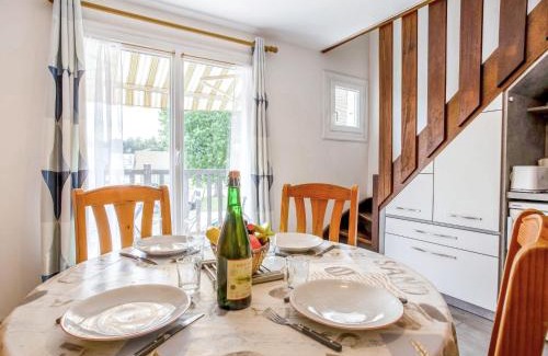 Merville-Franceville-Plage Apartment | Apartment La Côte Fleurie-3 by Interhome