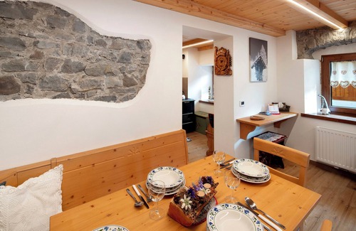 San Tomaso Agordino Apartment | Apartment 'La Casa Di Bryan' with Mountain View and Private Garden