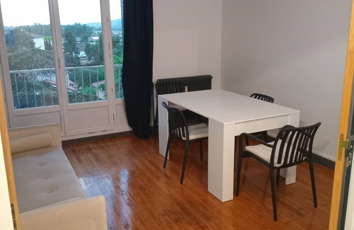 Villefranche-sur-Saone Apartment | Apartment villefranche