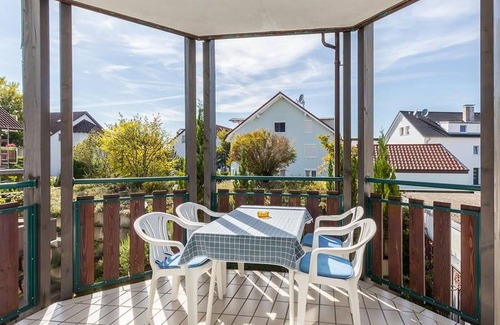 Uhldingen-Muehlhofen Apartment | Apartment '1, 30qm' with Balcony and Wi-Fi