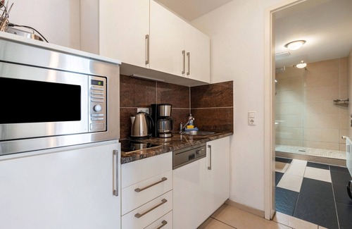 Dresden Apartment | Apartment '1 Souterrain' with Private Garden and Wi-Fi