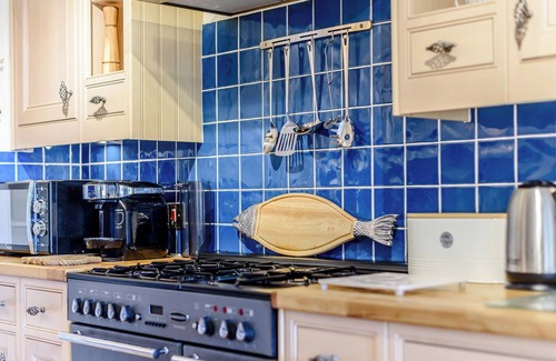 Aberdovey Cottage | Apartment 1 - UK32244