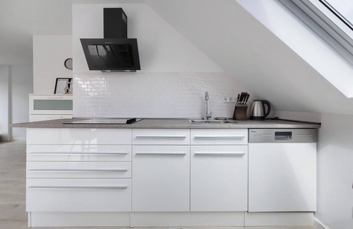 Schoetmar Apartment | Apartment '1' with Wi-Fi and Air Conditioning
