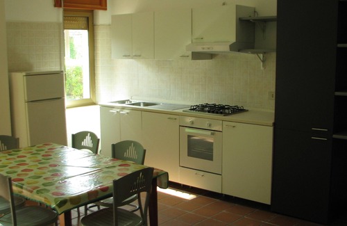 Diamante House | Apartment 150m from the beach with large level terrace