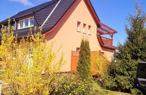 Hanshagen Apartment | Apartment 2 - Holiday home