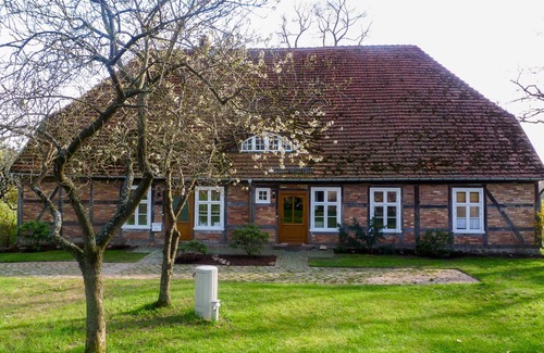 Julchendorf Apartment | Apartment 2 - large apartments in the Manor House