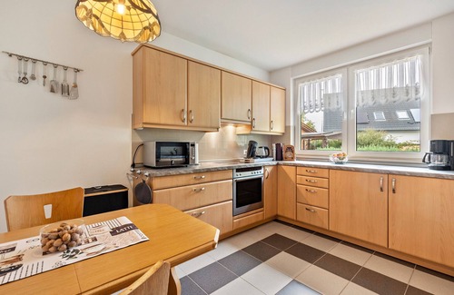 Mittenwalde Apartment | Apartment '2 Zimmer 69 Qm' with Shared Terrace, Shared Garden and Wi-Fi