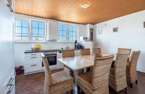 Region Hannover District Apartment | Apartment '3' - Holiday Apartment Weiss