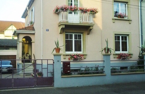 Cronenbourg Est Apartment | Apartment 3 rooms 70 m2 Strasbourg Proche Tram - Logis Le 18 Rose