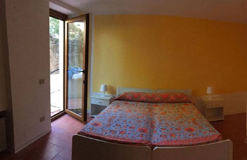 Capo Sperone Apartment | Apartment 4+2 people sea view, swimming pool 200 meters from the beach