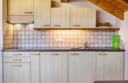 Valdaora di Sopra Apartment | Apartment '4' with Mountain View, Shared Garden and Wi-Fi