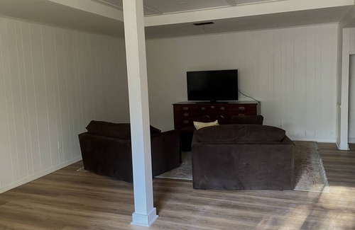 Lynchburg House | Apartment 5 minutes from downtown!