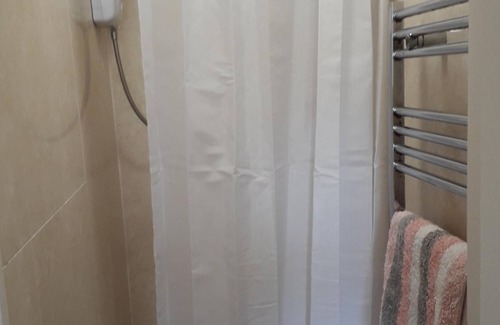 Bedford Apartment | Apartment - 5 minutes to Bedford Hospital