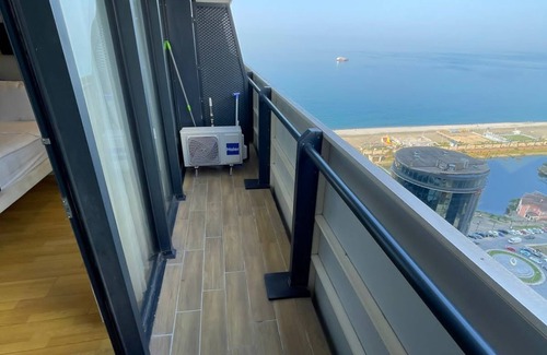 New Boulevard Apartment | Apartment 50 meters from the sea