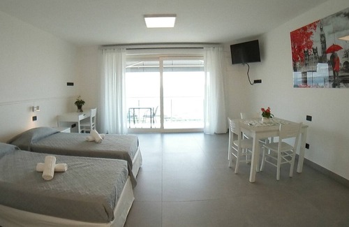 Marciaga Apartment | Apartment 6 Annachiara with amazing lake view