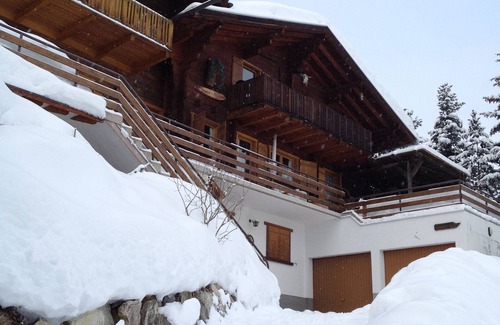 Grimentz Apartment | Apartment 6 people in chalet with garden, superb view, sunny!