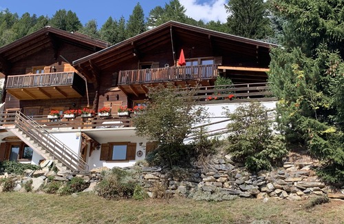 Grimentz Apartment | Apartment 6 people in chalet with garden, superb view, sunny!