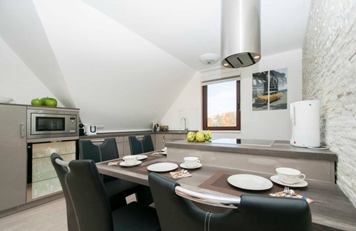 Halstenbek Apartment | Apartment 90 sqm with 5 stars - Holiday Nilsson 2, 5 star