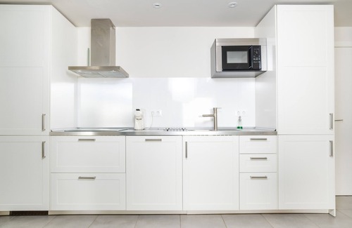 San Lorenzo Apartment | Apartment 'A Orillas Del Guadalquivir' with Balcony, Wi-Fi and Air Conditioning