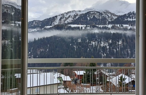 Airolo Apartment | Apartment a stone's throw from the ski slopes (Airolo Valley 1)