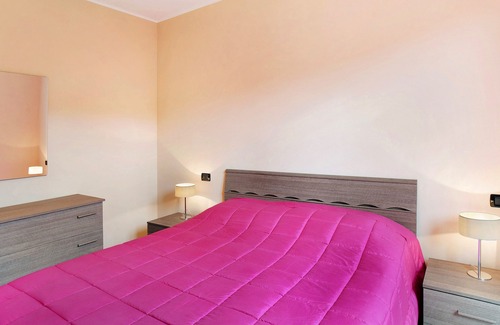 Vallebona Apartment | Apartment 'A1' with Private Terrace and Wi-Fi