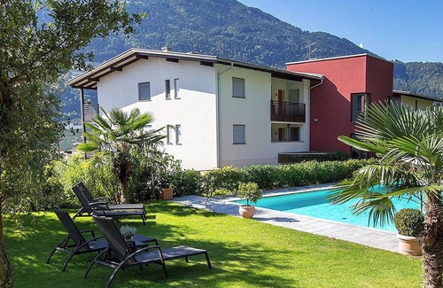 Lagundo Apartment | Apartment 'Alagundis Argentum Familia' with Mountain View, Shared Pool and Wi-Fi