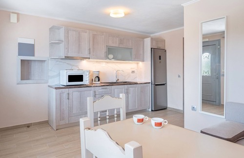 Parga Apartment | Apartment 'Alex Bar A' with Sea View, Wi-Fi and Air Conditioning