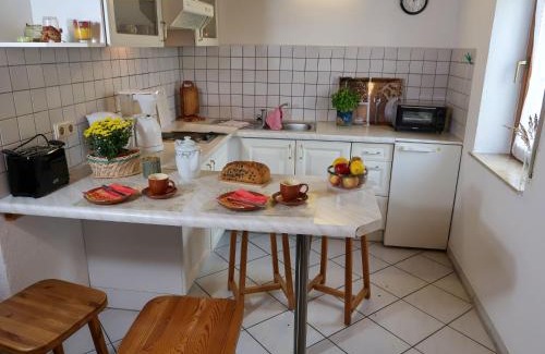 Wesenberg Apartment | Apartment Am Pälitzsee-1 by Interhome