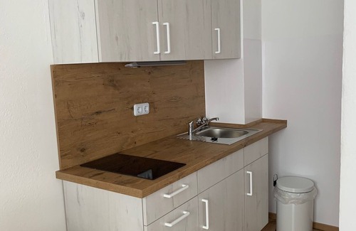 Charlottenburg Apartment | Apartment 'Am Schloss Charlottenburg' with Balcony and Wi-Fi