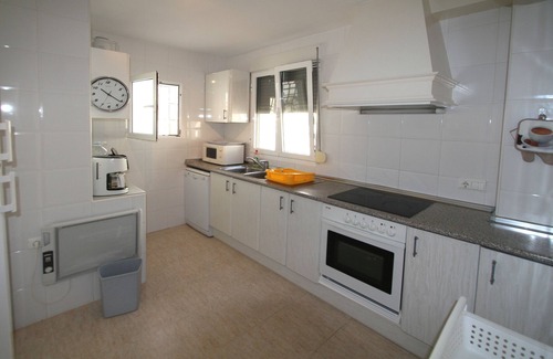 Cala Apartment | Apartment and garage directly on the beach