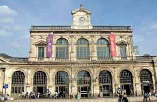 Lille-Moulins Apartment | Apartment and garden in lille fac de droit