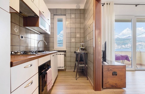Assenza Apartment | Apartment 'Appartamento Sogno' with Lake View, Wi-Fi and Air Conditioning