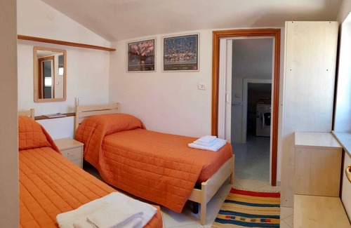 Ortigia Apartment | Apartment "Aphrodite" with terrace and sea view.