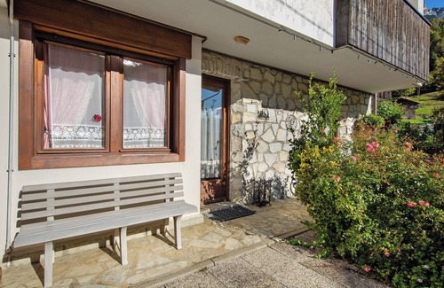 Vodo Cadore Apartment | Apartment 'Appartamento Privato Nelle Dolomiti' with Mountain View and Private Garden