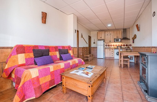 Jerez del Marquesado Apartment | Apartment 'Barranco' with Mountain View, Shared Terrace and Wi-Fi