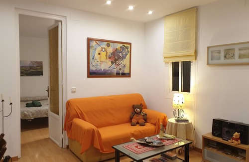 La Sagrada Familia Condo | Apartment Barcelona, 5 minutes Sagrada Familia, metro in front, WIFI.