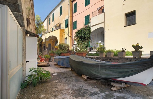 Cervo Apartment | Apartment 'Buddha, Borgo Dei Pescatori' with Wi-Fi