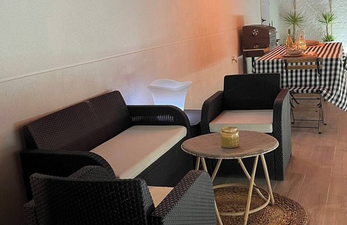 Locaiba Apartment | Apartment 'Calma Suite' with Private Garden, Wi-Fi and Air Conditioning