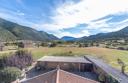 Borrastre Apartment | Apartment 'Cambolino' with Mountain View, Private Terrace and Wi-Fi