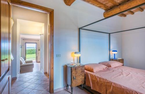 San Gimignano Apartment | Apartment Casa Renai a San Gimignano-1 by Interhome