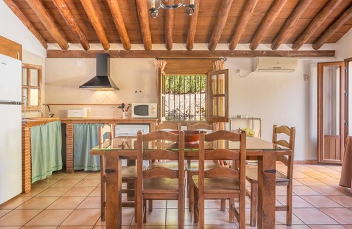 Castril Apartment | Apartment 'Casa Rural Cortijo El Plantio' with Mountain View, Wi-Fi and Air Conditioning