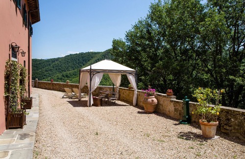 Lucolena House | Apartment Castellaccio #4 in the Heart of Chiianti