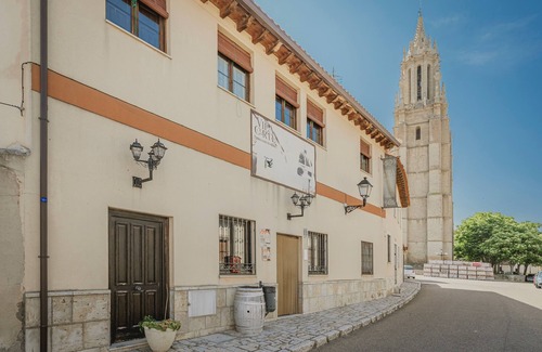 Ampudia Apartment | Apartment 'Castro' with Wi-Fi