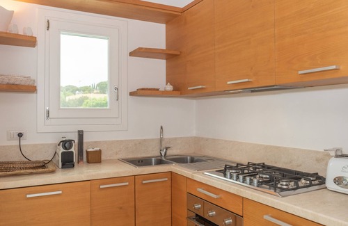 San Pantaleo Apartment | Apartment "Charming house in San Pantaleo" with Shared Pool, A/C, Wi-Fi & Terrace