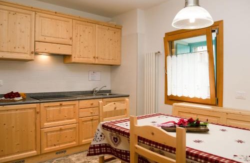 Raveo Apartment | Apartment Cjase Fravins-2 by Interhome