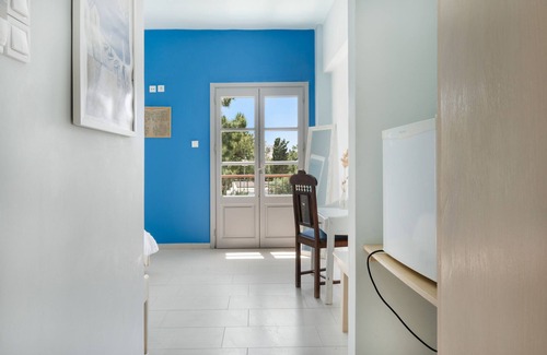 Massouri Apartment | Apartment 'Clio Side Sea View' with Shared Garden, Wi-Fi and Air Conditioning