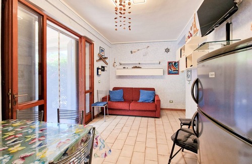 Rio nell'Elba Apartment | Apartment 'Cristina' with Private Terrace, Wi-Fi and Air Conditioning