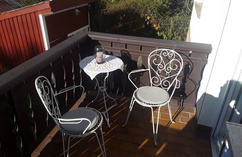 Mernes Apartment | Apartment 'Ferienwohnung Ullrich Im Spessart' with Shared Garden, Balcony and Wi-Fi