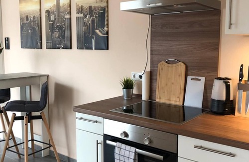 Guetersloh Apartment | Apartment-Deluxe-Private Bathroom